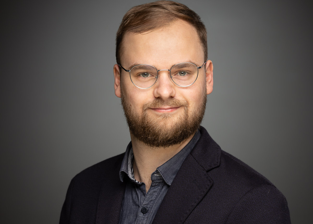 Tim J. Möller